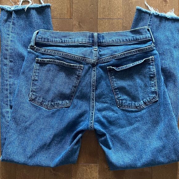 GAP Girlfriend Destructed Raw Hem Mid Rise Jeans 6 - Picture 5 of 5
